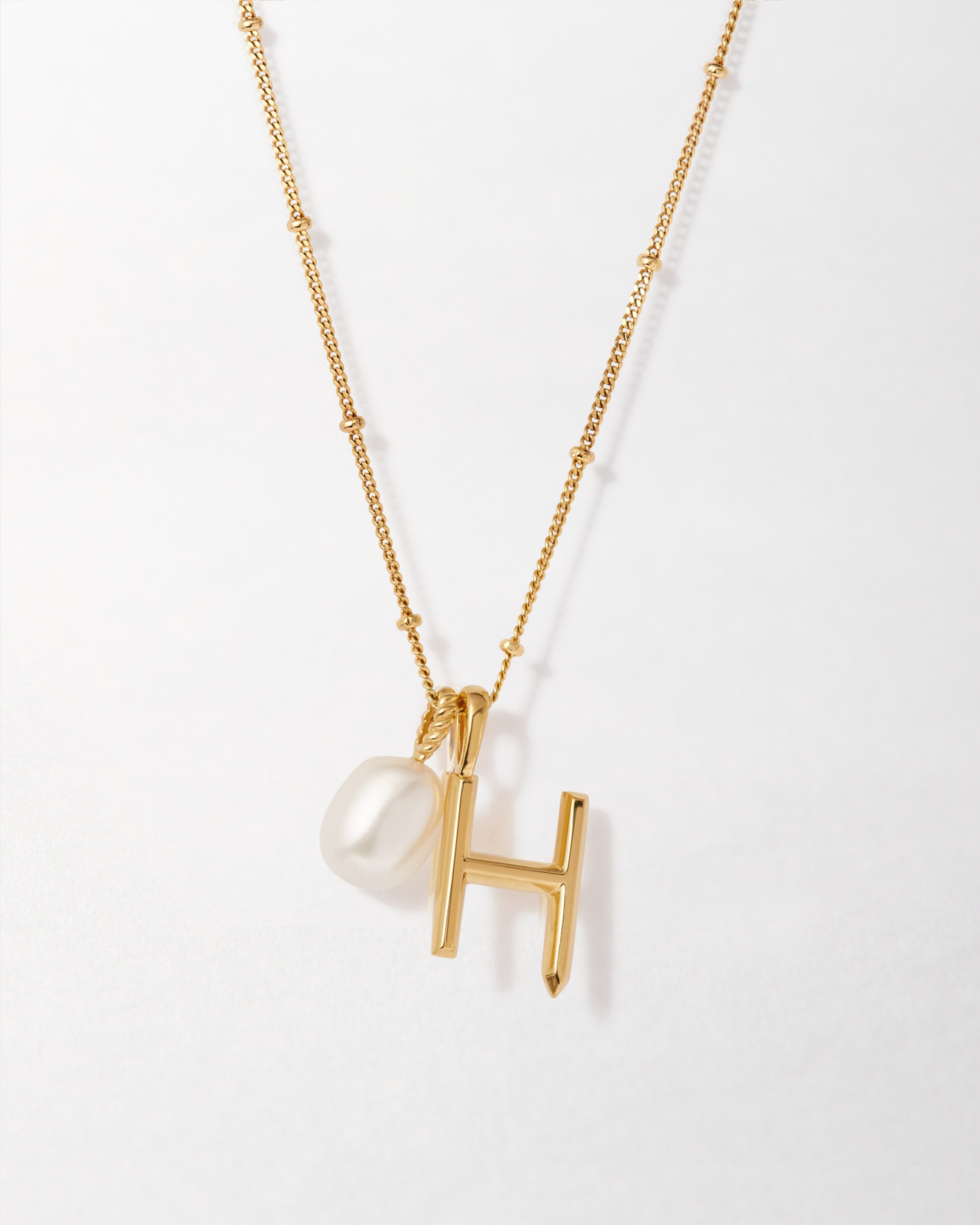 Initial Pearl Necklace 18k Gold Plated – EDGE of EMBER
