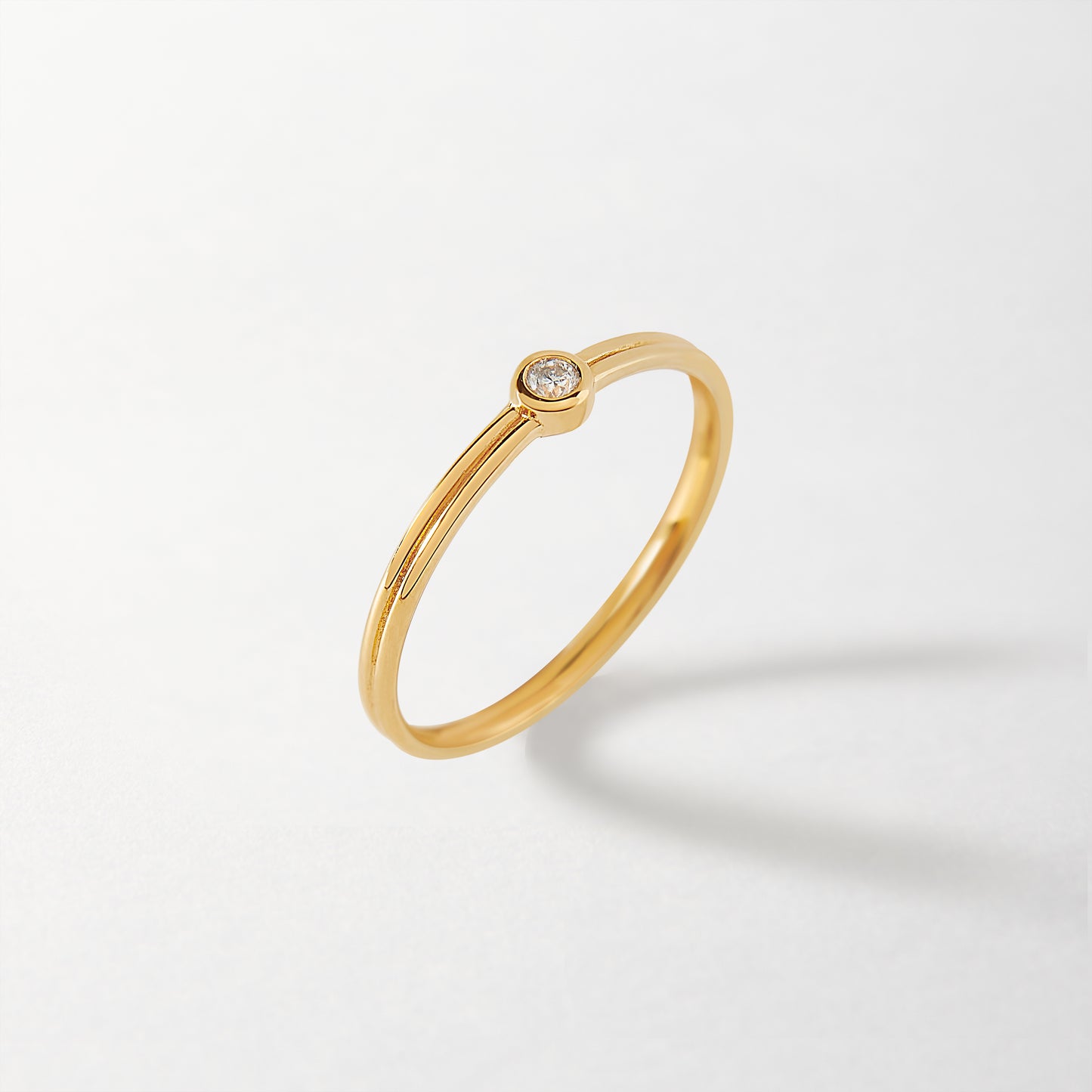 Solitaire Diamond Ring - Yellow Gold
