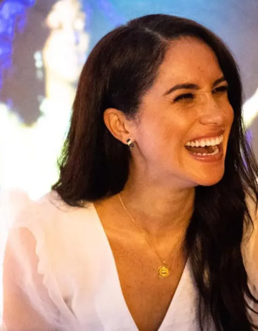 Meghan Markle in Edge of Ember jewellery