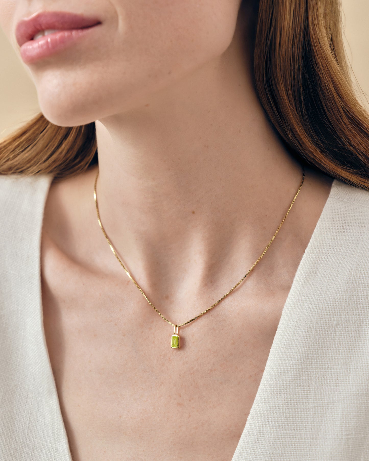 Mini Deco Peridot August Birthstone Necklace