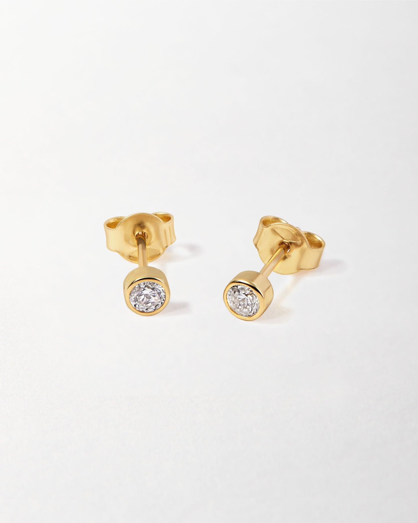 Solitaire Diamond Earrings - Yellow Gold