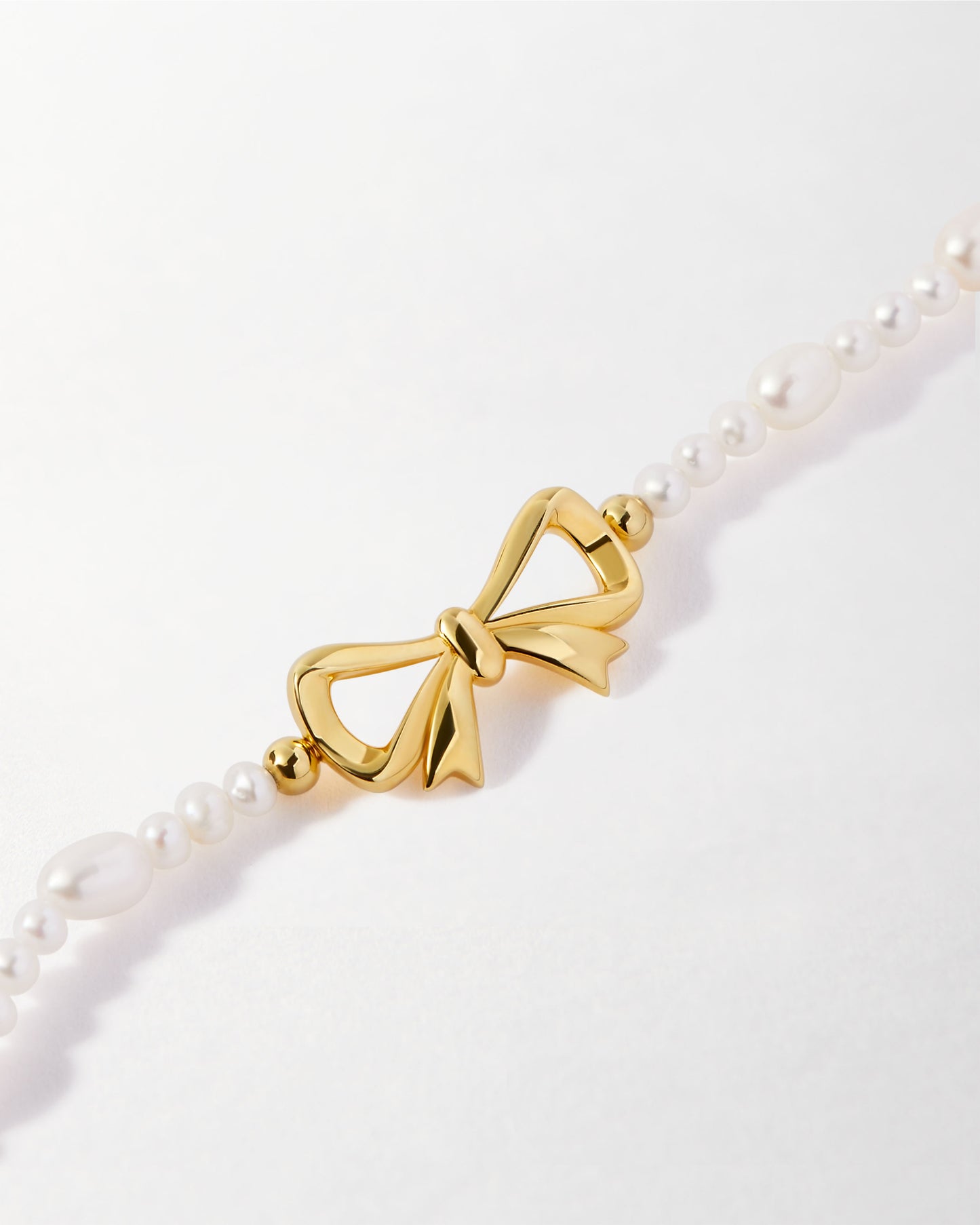 Bow Pearl Bracelet