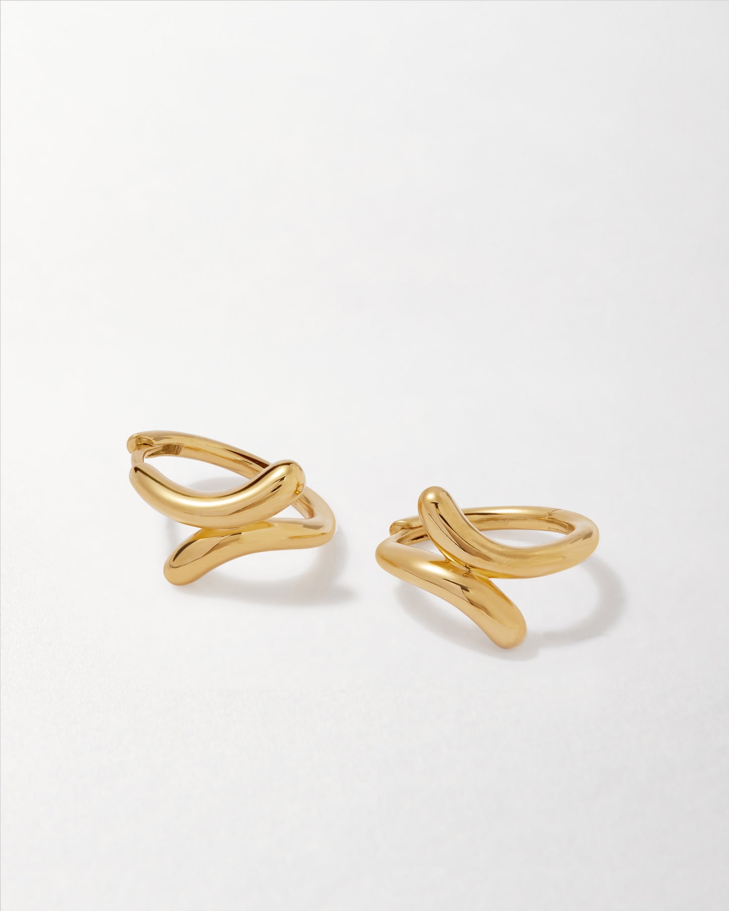 Wave Hoop Earrings - Gold