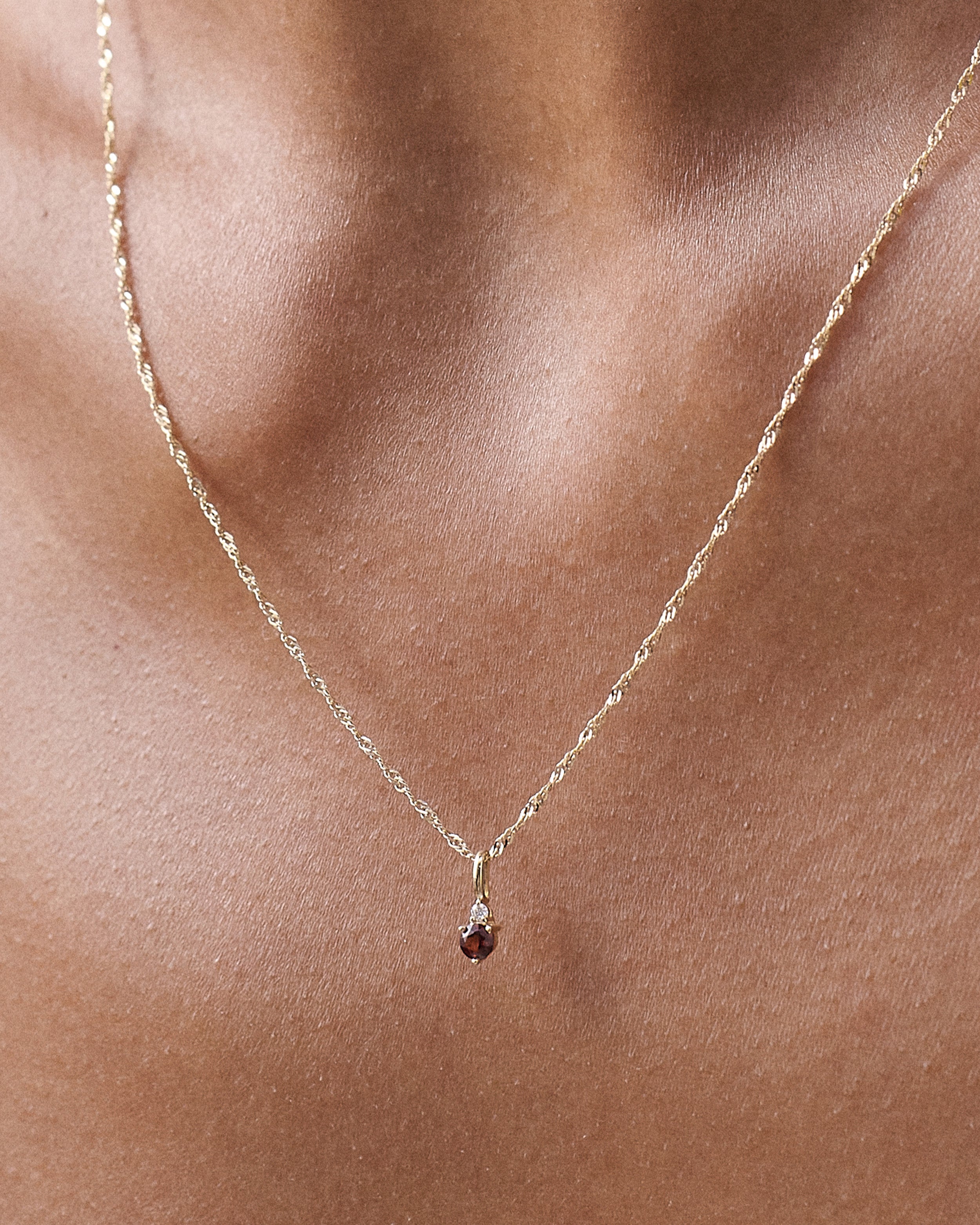 14ct Gold Birthstone Necklace | Red Garnet & Lab-Grown Diamond