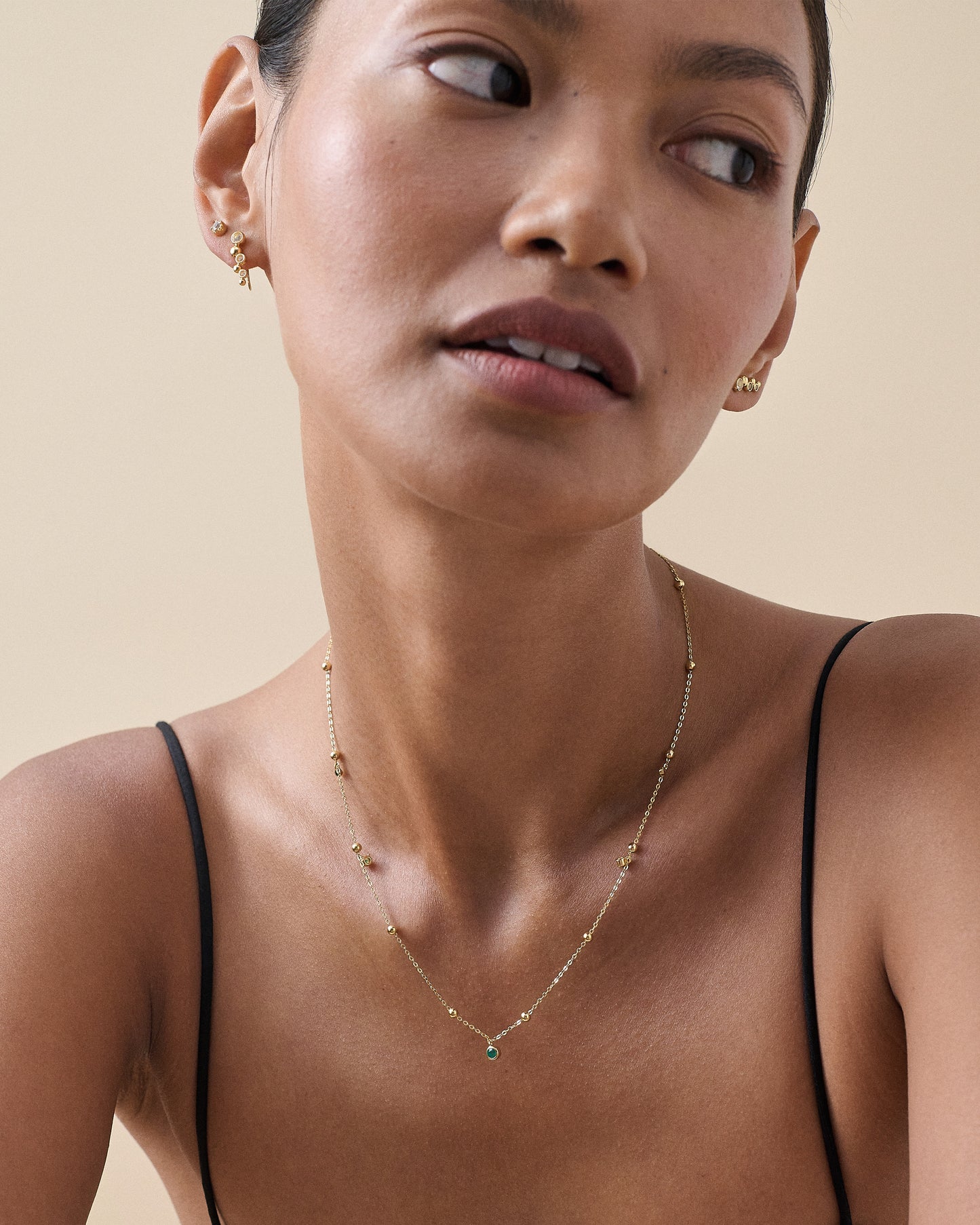 Globe Station Green Onyx Necklace
