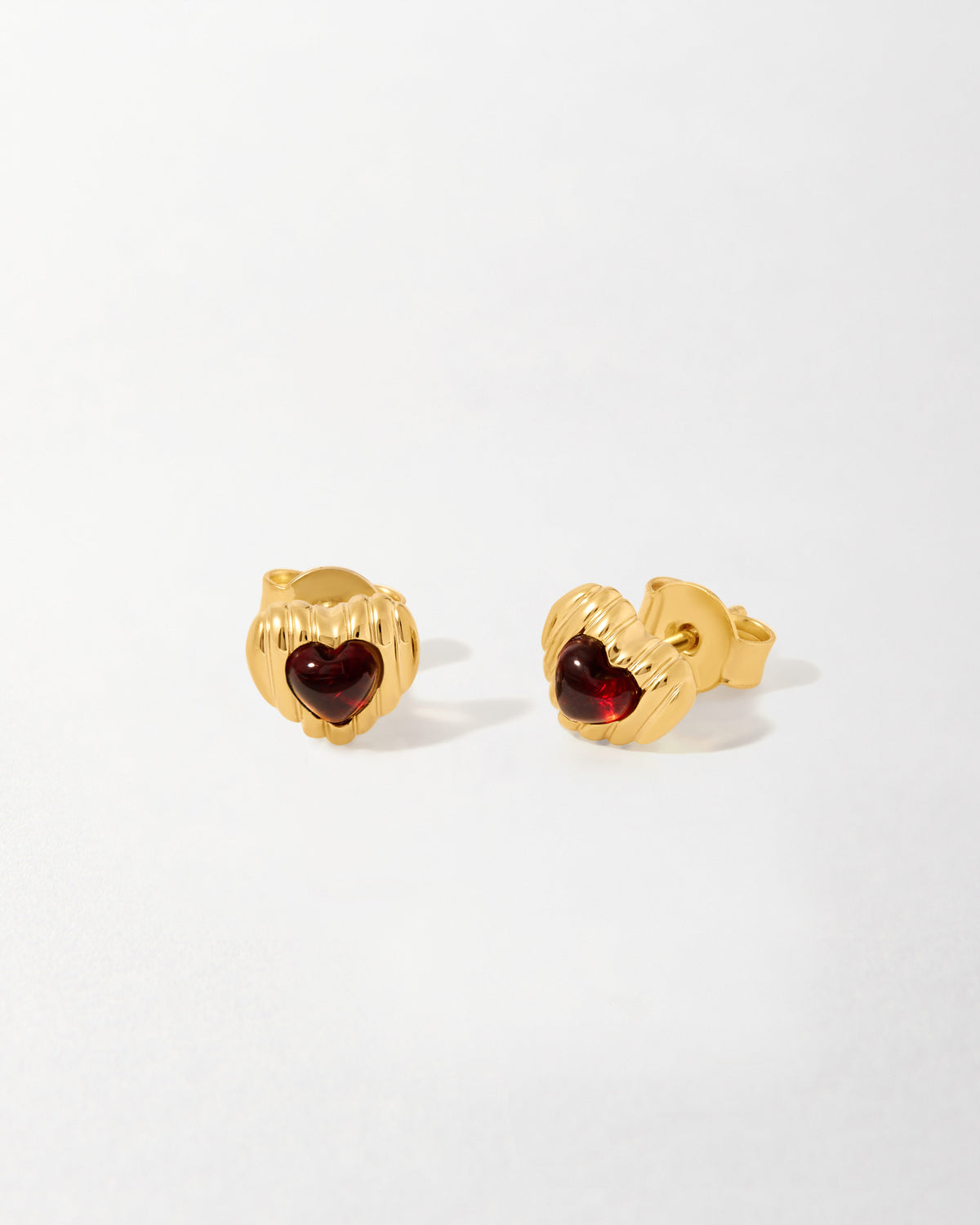 Lily Pebbles Ridge Garnet Heart Earrings