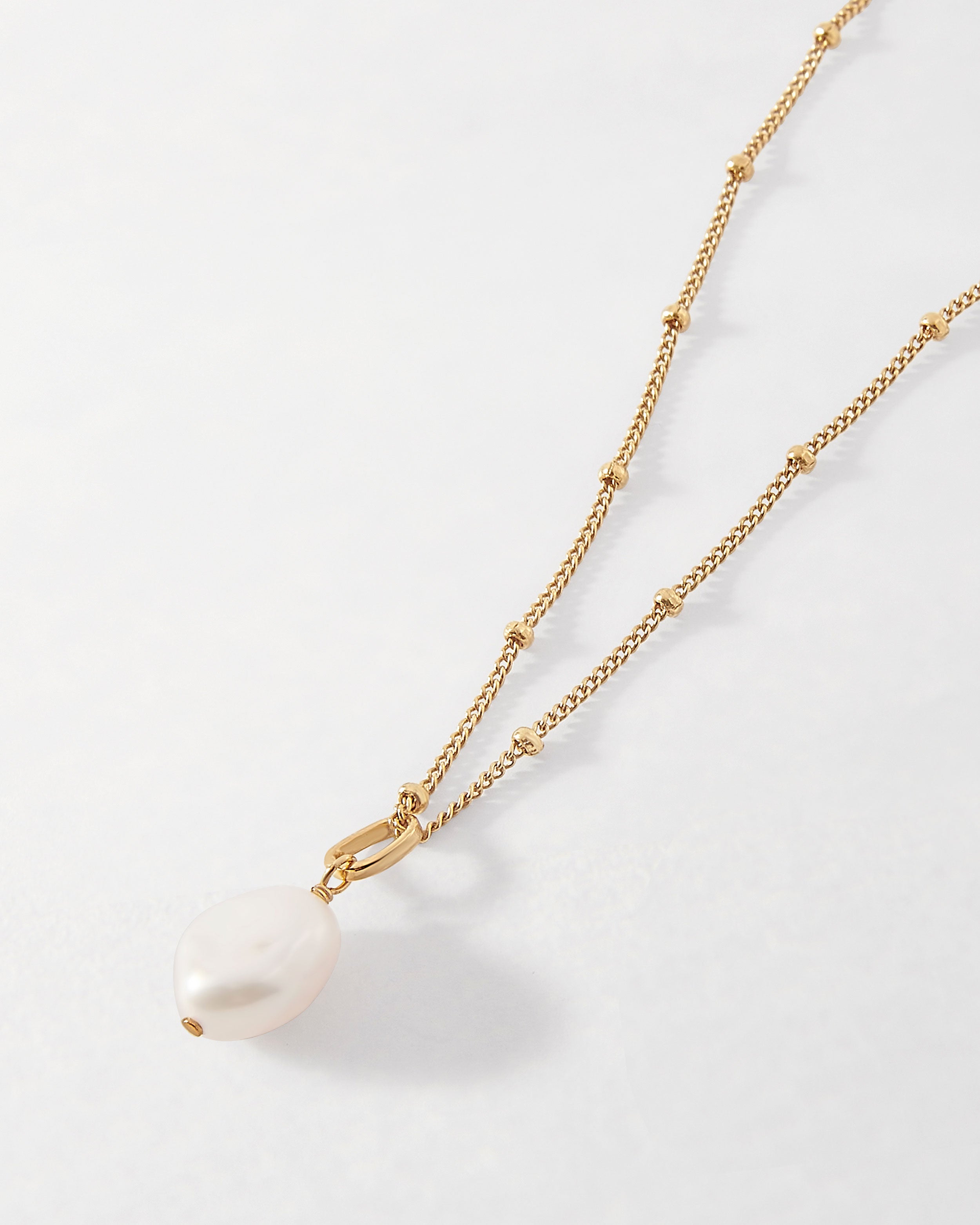 Mare Pearl Necklace