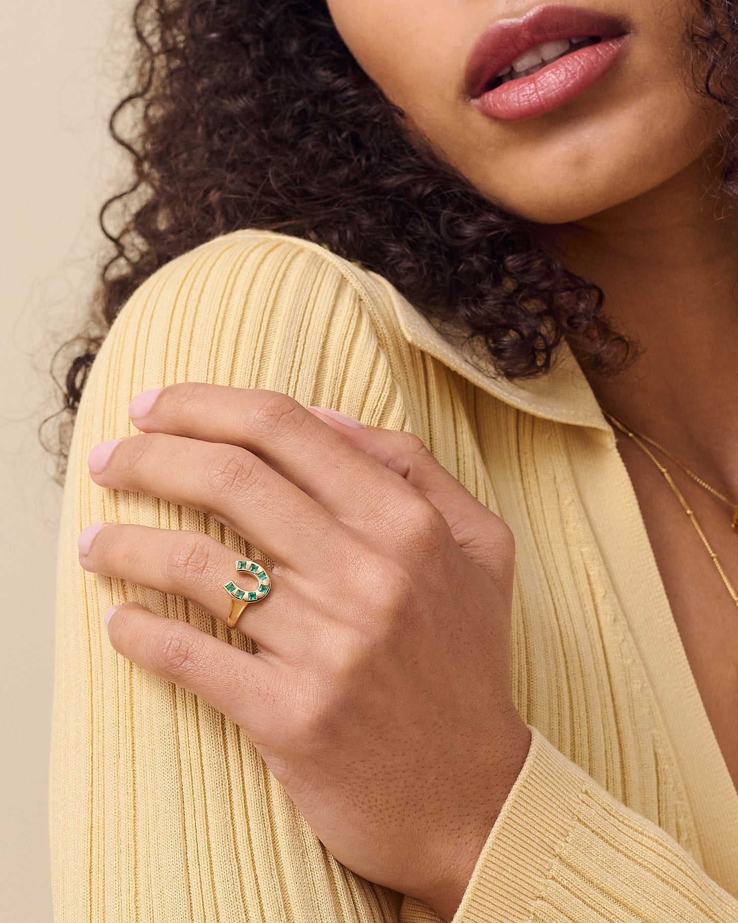 Horse Shoe Green Onyx Ring
