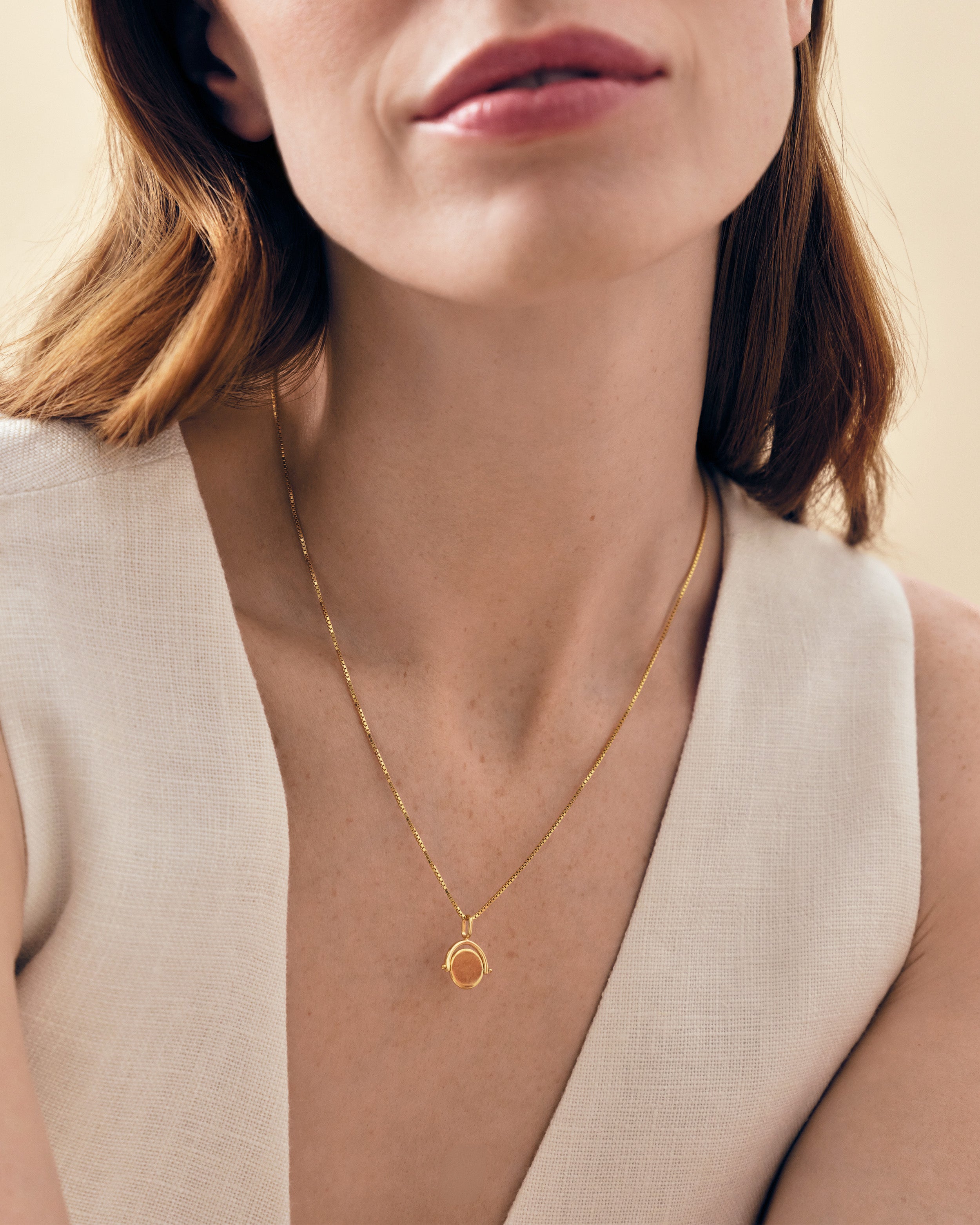 Mini Spinner Necklace in 18k Gold | Edge of Ember