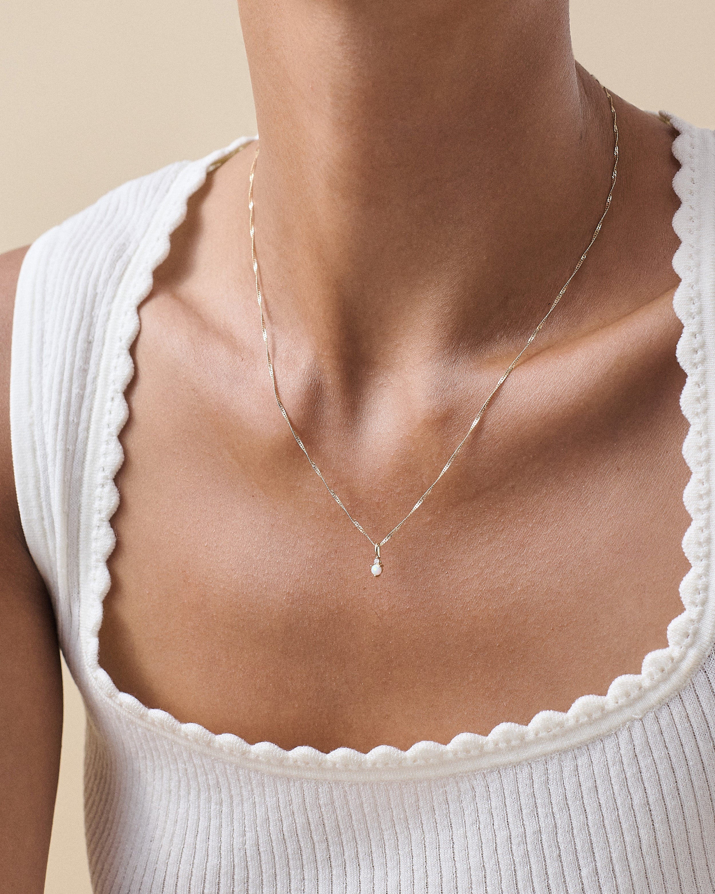 14ct Gold Birthstone Necklace | Lab-Grown Diamond Pendant