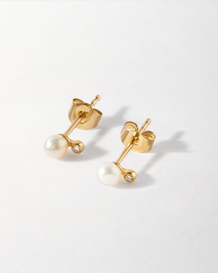 Buy Dew Gold Pearl Earrings 22 KT yellow gold (1.91 gm). | Online By  Giriraj Jewellers
