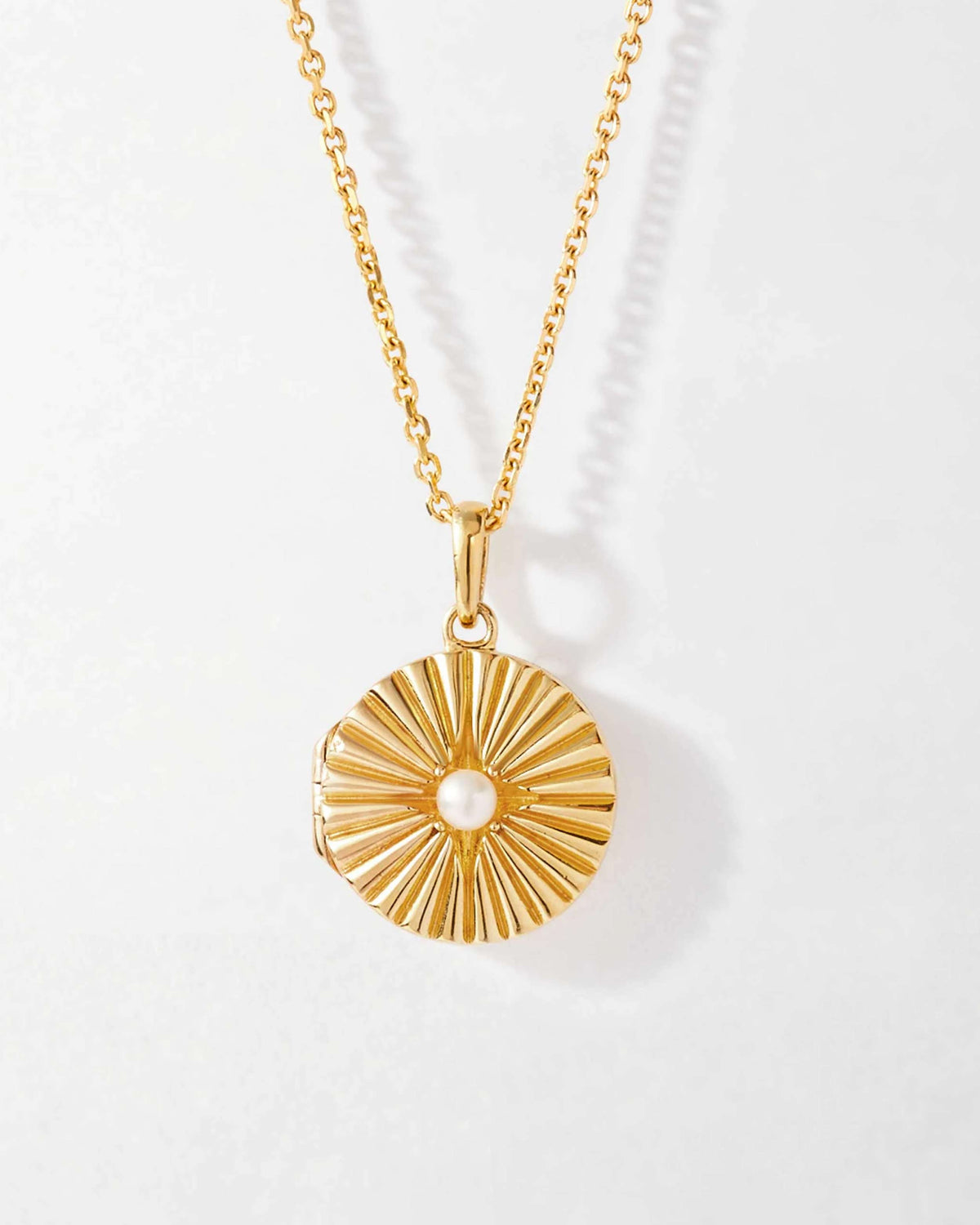 Pear Locket Radiant Pearl Locket Necklace | 18K Gold Plated – EDGE of EMBER