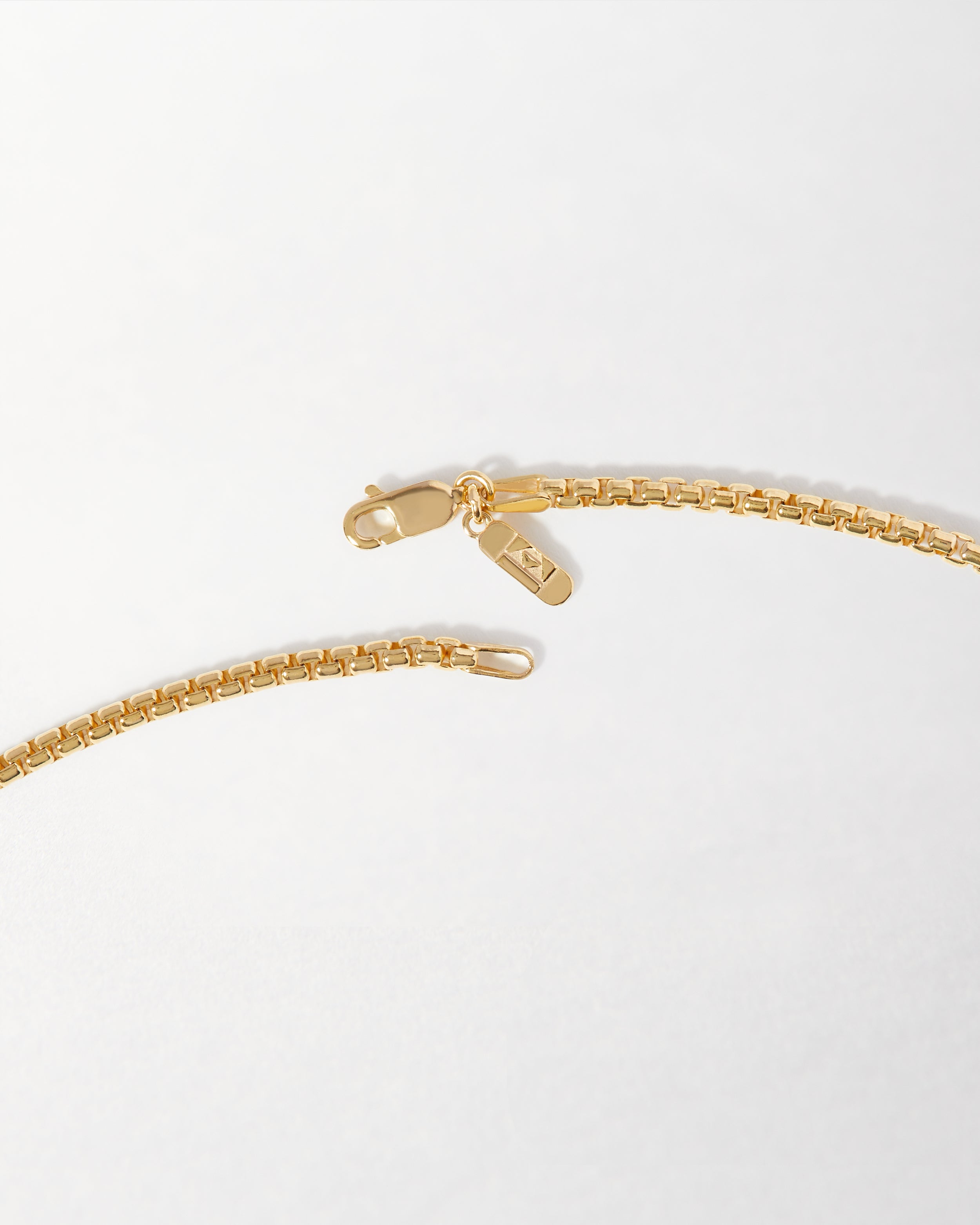 Rounded Box Chain Necklace | 18k Gold Plated – EDGE of EMBER
