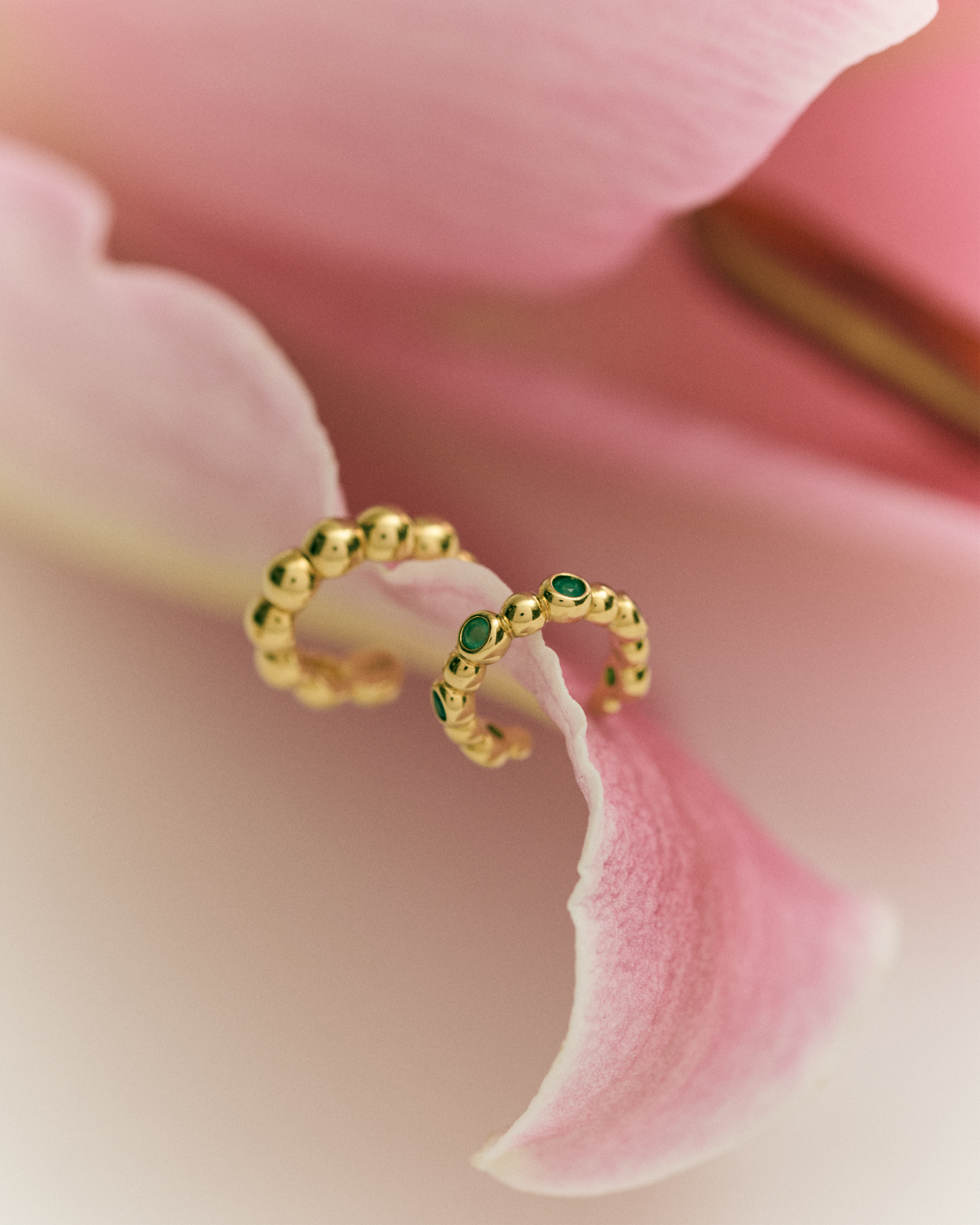 Globe Green Ear Cuff