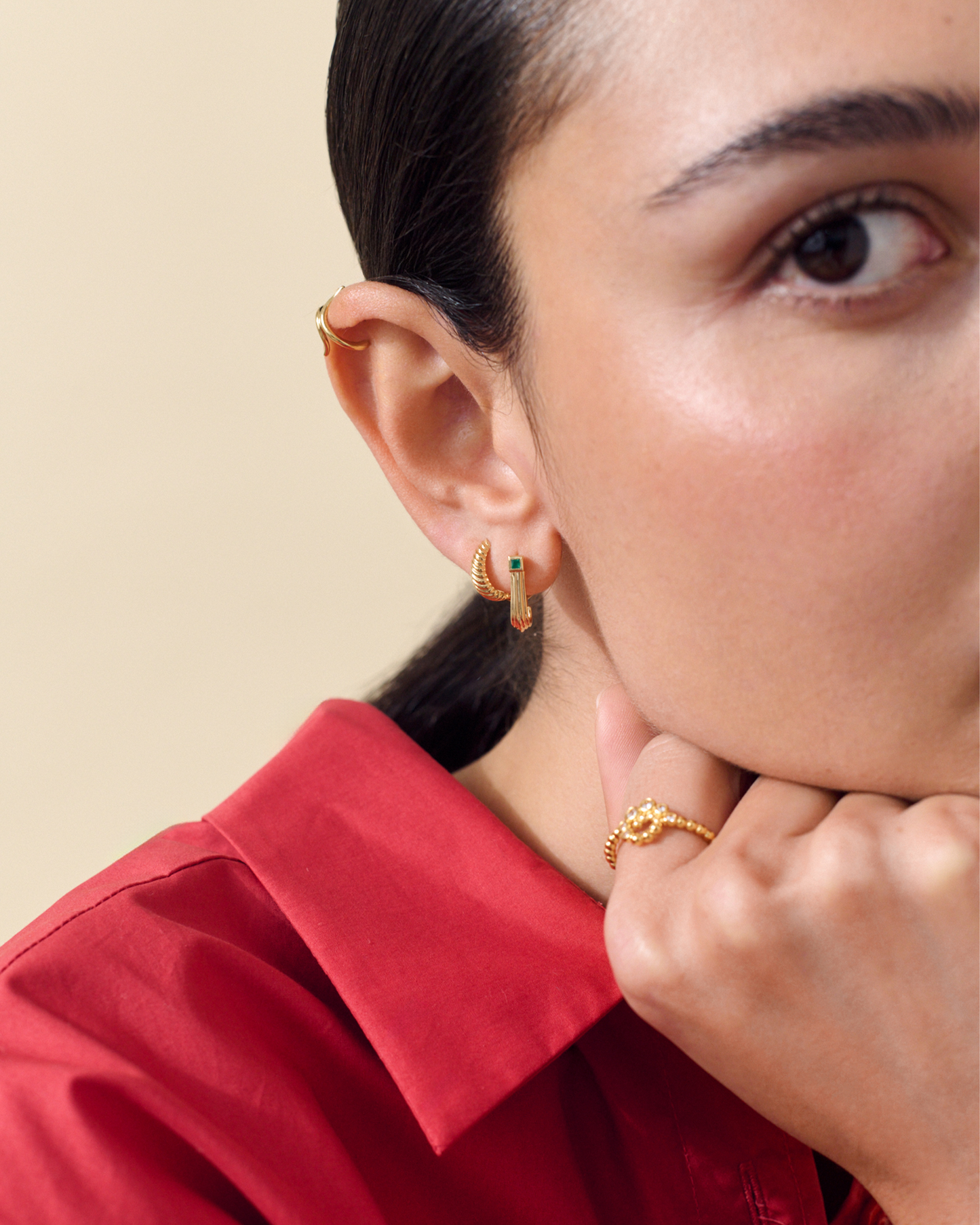 Spiral Huggie Hoop Earrings - Gold