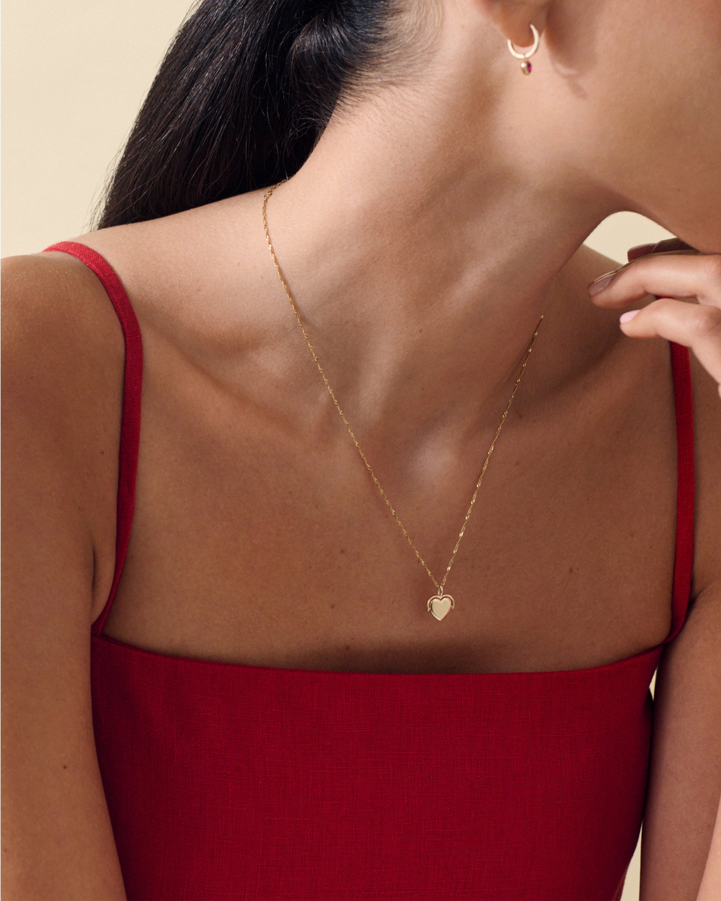 Solid Gold Heart Spinner Necklace