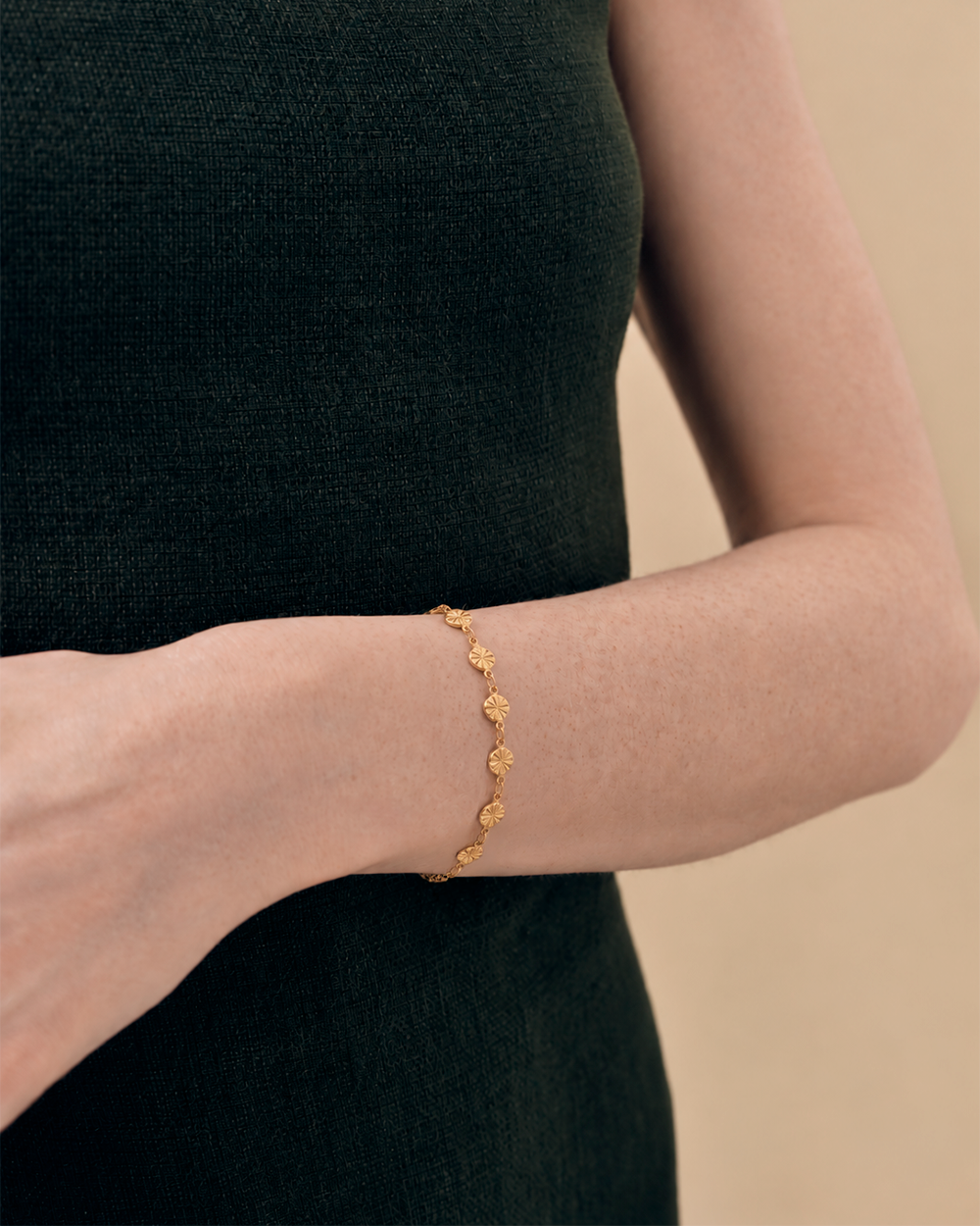 Gold Textured Geometric Link Bracelet
