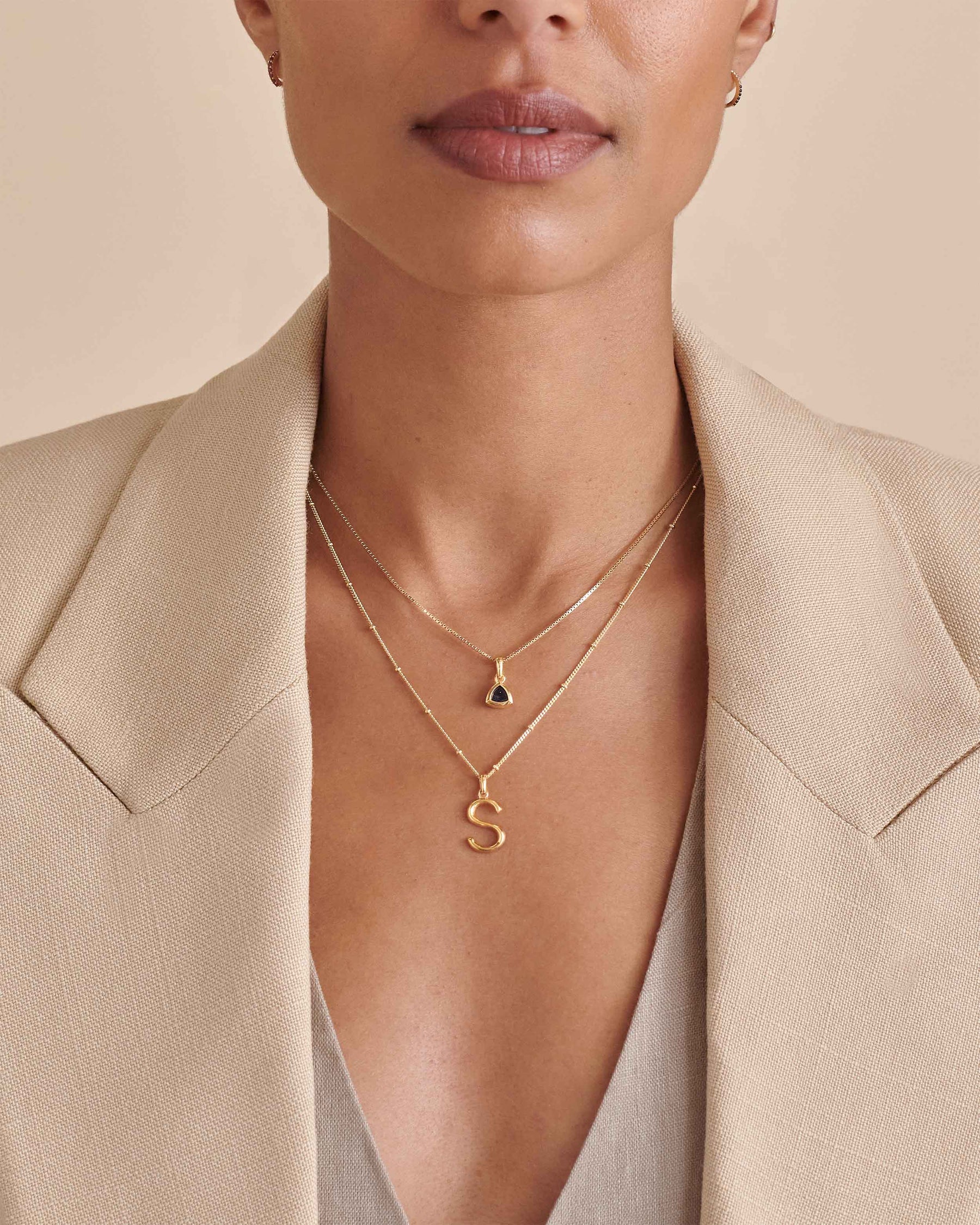 Amazon.com: Yesilver Gold Layered Necklaces for Women, 14K Gold Plated Layering  Necklace Paper Clip Chain Choker Necklace Personalized Layered Necklaces  for Women Coin Initial Pendant A Gold Necklace for Women: Clothing, Shoes