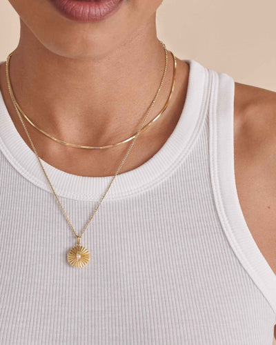 Valentine's Day Gift Guide 2024: The Best Gold Necklaces For Her