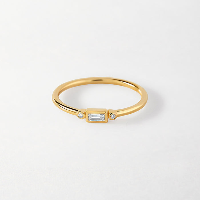 Baguette Diamond Ring - Yellow Gold