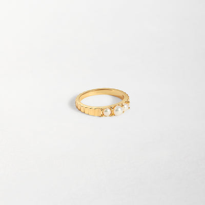 Mirage Pearl Ring