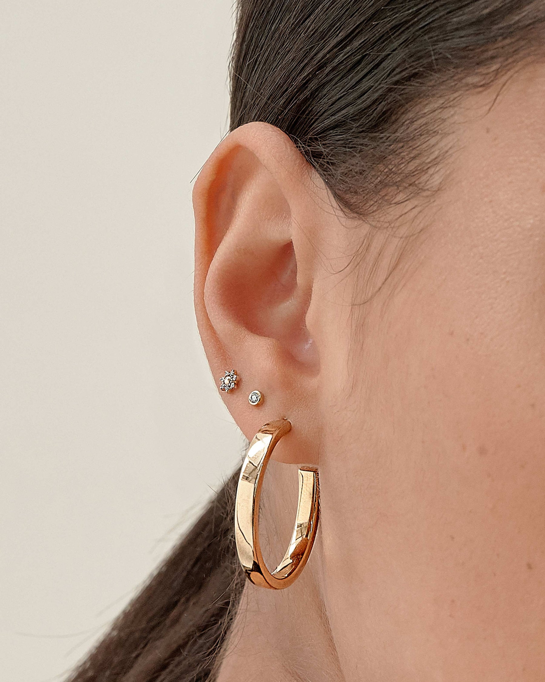 Medium Infinity Hoop Earrings – EDGE of EMBER