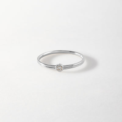 Solitaire Diamond Ring - White Gold
