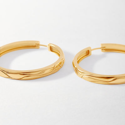 Victoria Textured Large Hoops - Gold